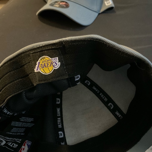 LA Lakers American flag logo cap - Picture 5 of 6